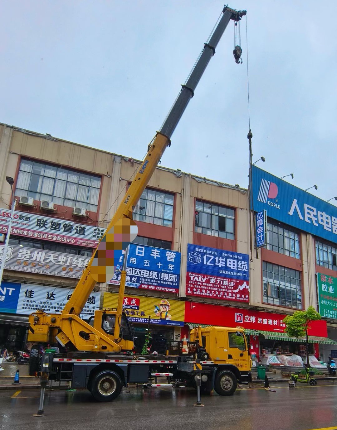 石嘴山市什么时间对吊车进行维修保养最合适